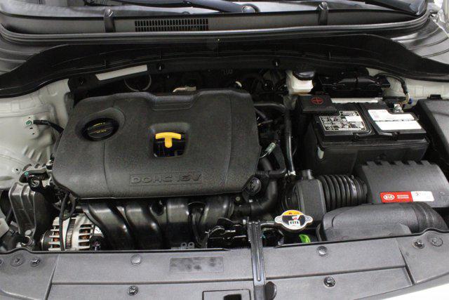 2026 Volkswagen Taos SE Black
