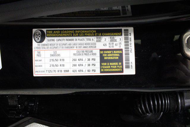 2026 Volkswagen Taos SE Black