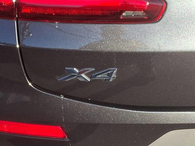 2025 BMW X4 xDrive30i