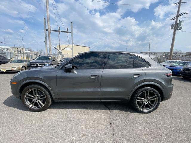 2020 Porsche Cayenne Base