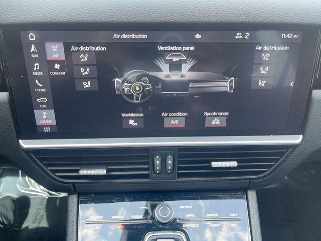 2020 Porsche Cayenne Base