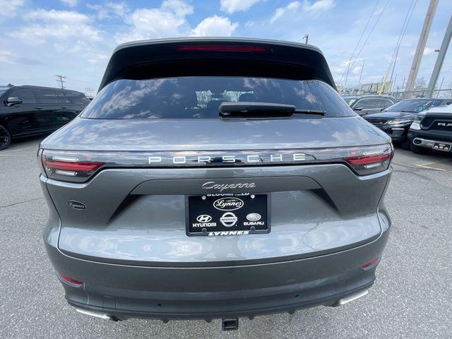 2020 Porsche Cayenne Base