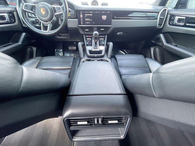 2020 Porsche Cayenne Base