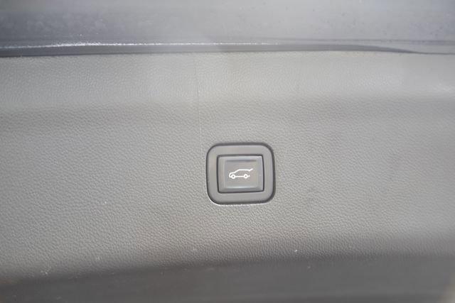 2022 Buick Enclave FWD Essence