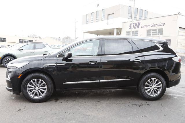 2022 Buick Enclave FWD Essence