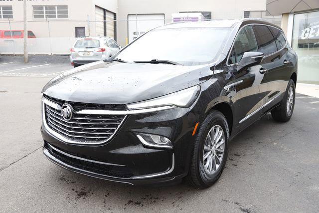 2022 Buick Enclave FWD Essence