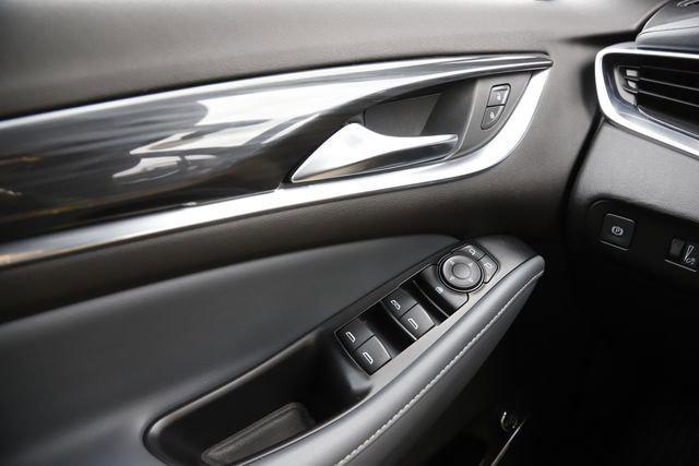2022 Buick Enclave FWD Essence