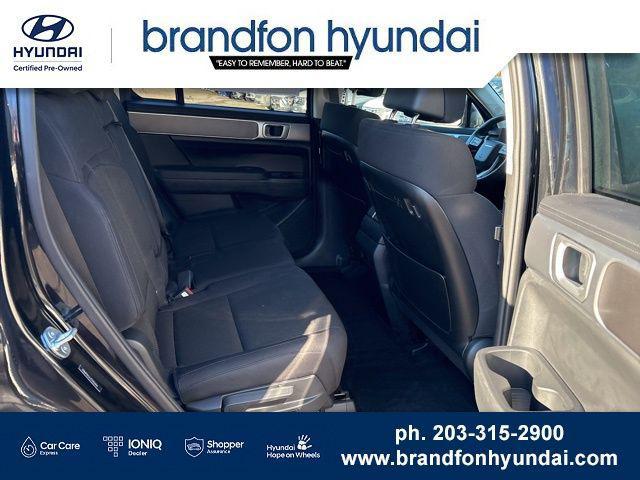 2026 Hyundai Santa Fe SE