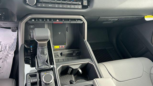 2026 Toyota Tundra Limited CrewMax 6.4' Bed