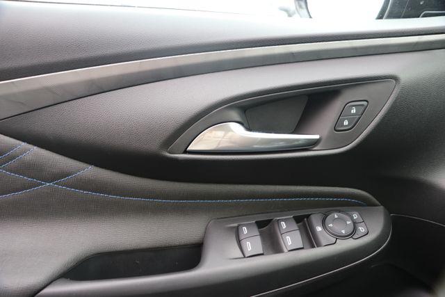 2026 Buick NV Sport Touring FWD