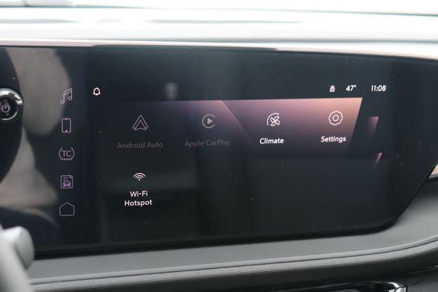 2026 Buick NV Sport Touring FWD