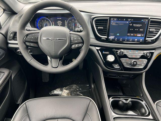 2026 Chrysler Pacifica Limited AWD