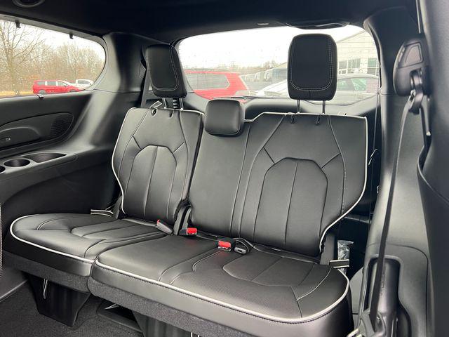 2026 Chrysler Pacifica Limited AWD