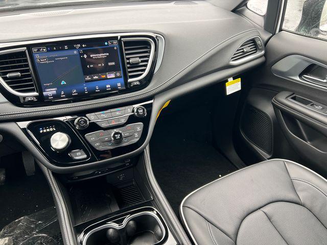 2026 Chrysler Pacifica Limited AWD