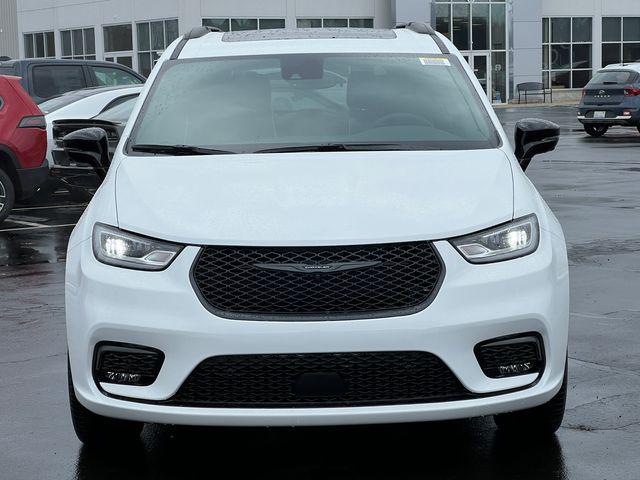 2026 Chrysler Pacifica Limited AWD