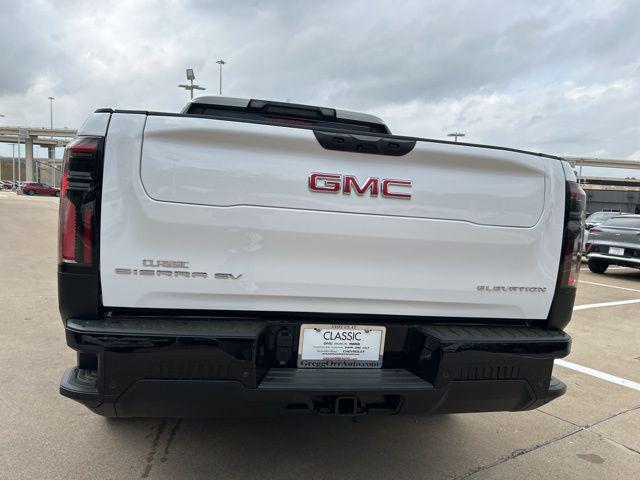 2026 GMC Sierra Standard Range Elevation