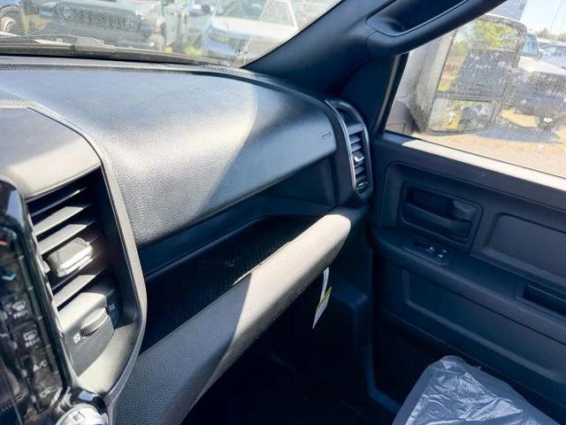 2026 Ram 2500 Tradesman Crew Cab 4x4 64 Box