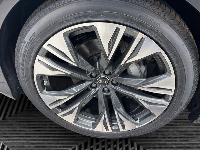 2026 Audi Q8 Premium Plus 55 TFSI quattro Tiptronic