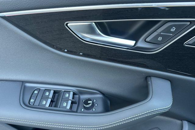 2026 Audi Q8 Premium Plus 55 TFSI quattro Tiptronic
