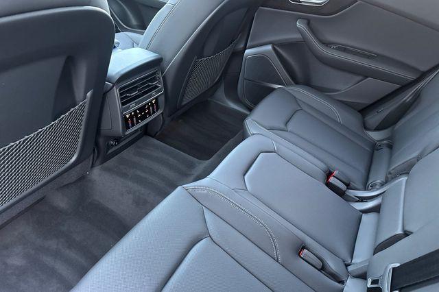 2026 Audi Q8 Premium Plus 55 TFSI quattro Tiptronic