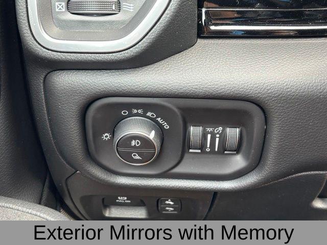2026 Ram 1500 Laramie Crew Cab 4x4 57 Box