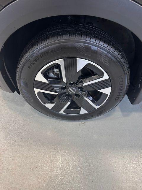 2025 Nissan Kicks SV Intelligent AWD