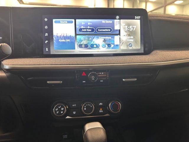 2025 Nissan Kicks SV Intelligent AWD