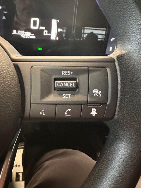 2025 Nissan Kicks SV Intelligent AWD