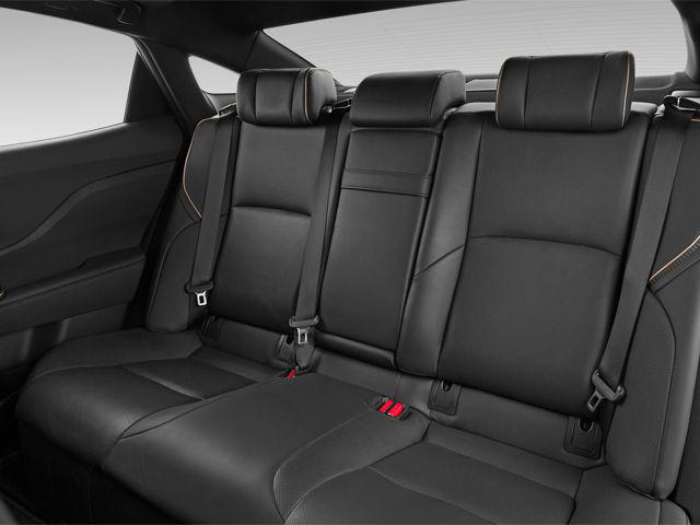 2025 Toyota Crown Signia XLE