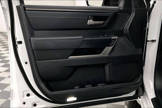 2026 Toyota Tundra Platinum CrewMax 5.5' Bed