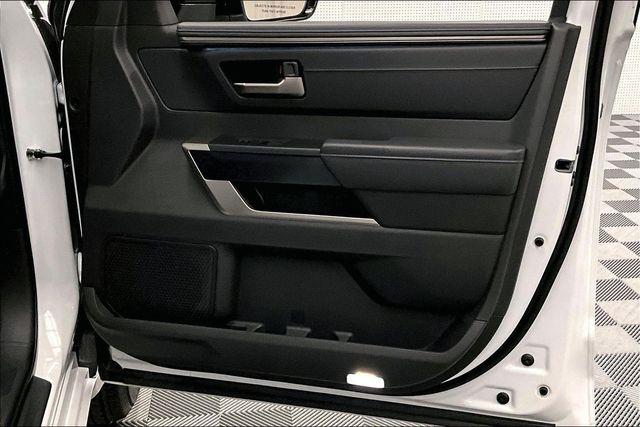 2026 Toyota Tundra Platinum CrewMax 5.5' Bed