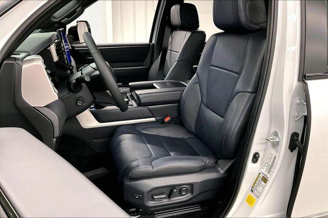 2026 Toyota Tundra Platinum CrewMax 5.5' Bed