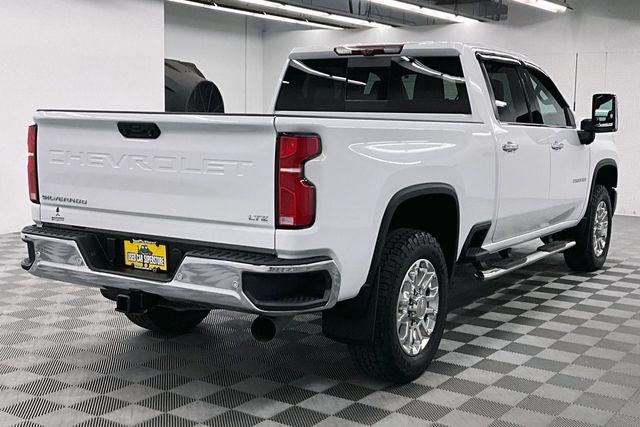 2025 Chevrolet Silverado 2500HD 4WD Crew Cab Standard Bed LTZ