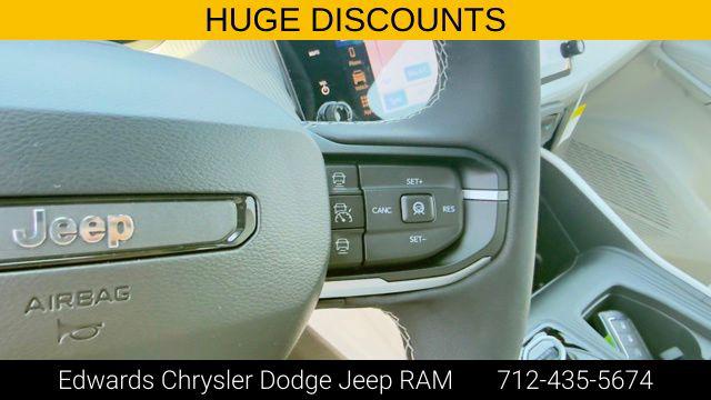 2026 Jeep Cherokee Laredo 4x4
