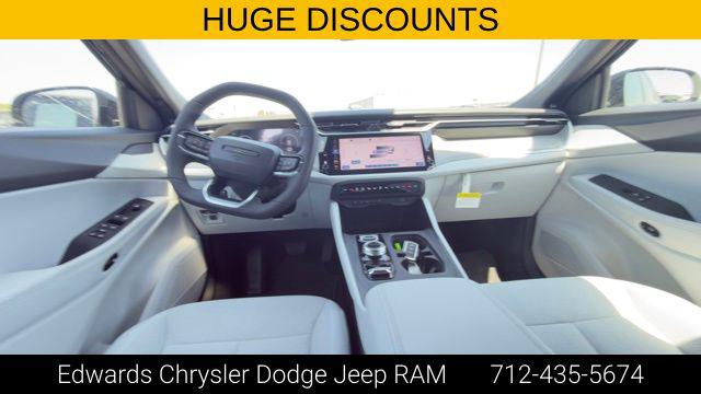 2026 Jeep Cherokee Laredo 4x4