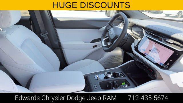 2026 Jeep Cherokee Laredo 4x4