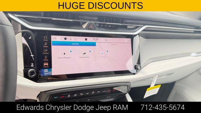 2026 Jeep Cherokee Laredo 4x4