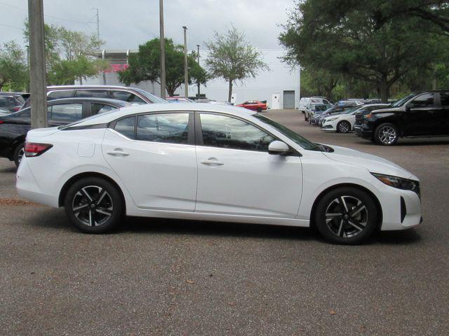 2024 Nissan Sentra SV Xtronic CVT