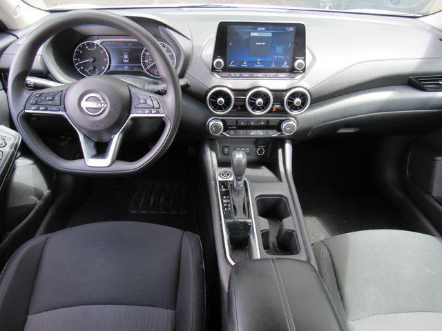 2024 Nissan Sentra SV Xtronic CVT