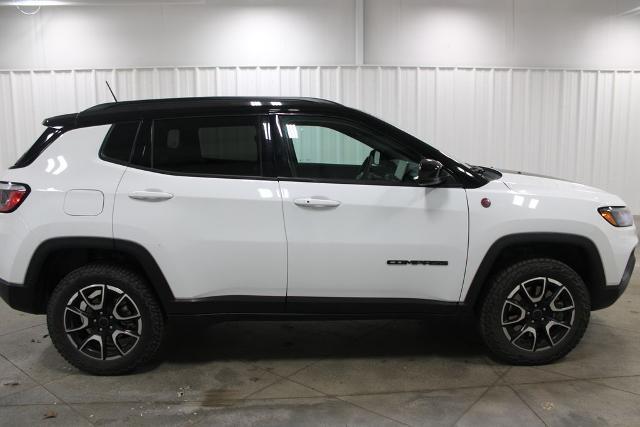 2025 Jeep Compass Trailhawk 4x4