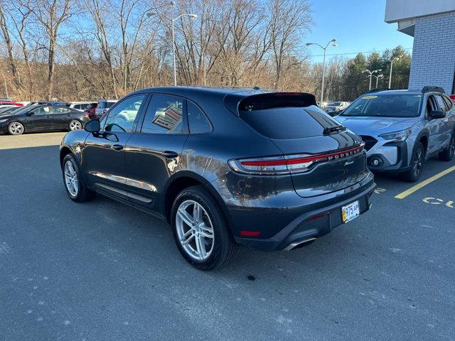 2024 Porsche Macan Unknown