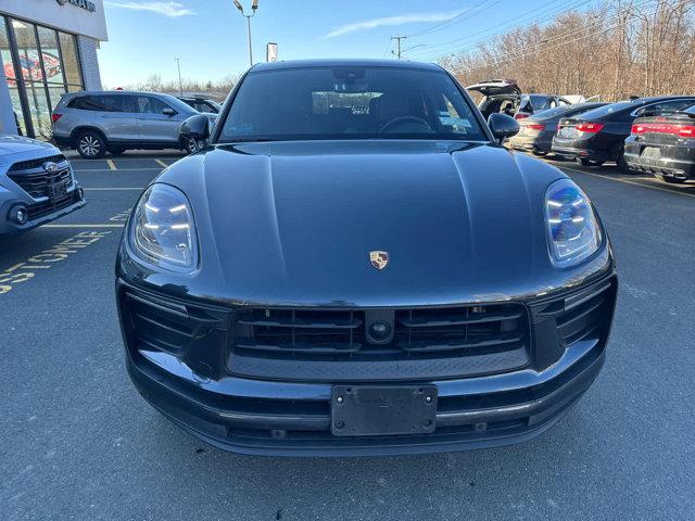 2024 Porsche Macan Unknown