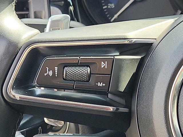 2024 Porsche Macan Unknown
