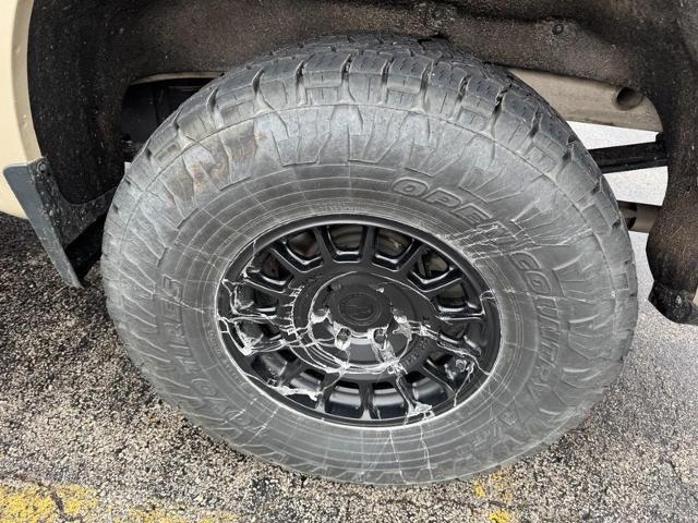 2022 Chevrolet Silverado 1500 4WD Crew Cab Standard Bed LT Trail Boss