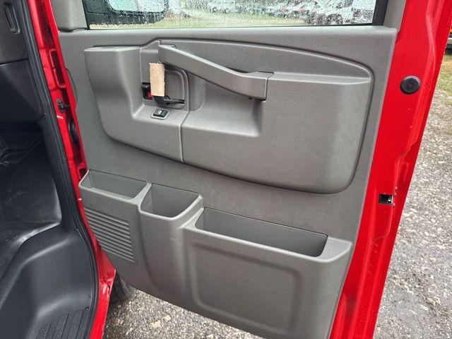 2026 GMC Savana Cargo 3500 Regular Wheelbase, Work Van, RWD