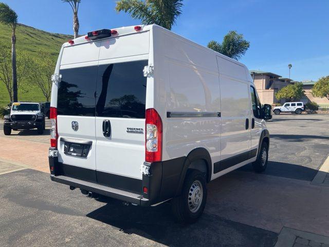 2026 Ram ProMaster Cargo Van Tradesman High Roof 136" WB w/Pass Seat