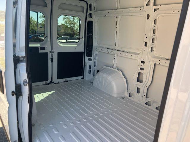 2026 Ram ProMaster Cargo Van Tradesman High Roof 136" WB w/Pass Seat