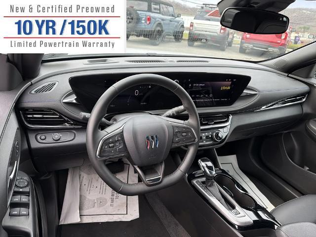2025 Buick NV Sport Touring FWD