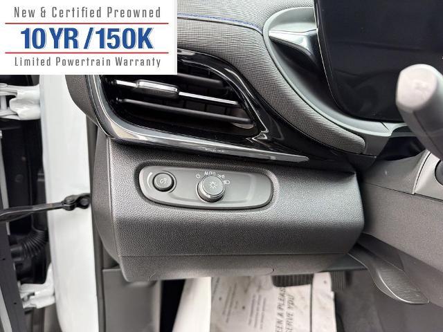 2025 Buick NV Sport Touring FWD