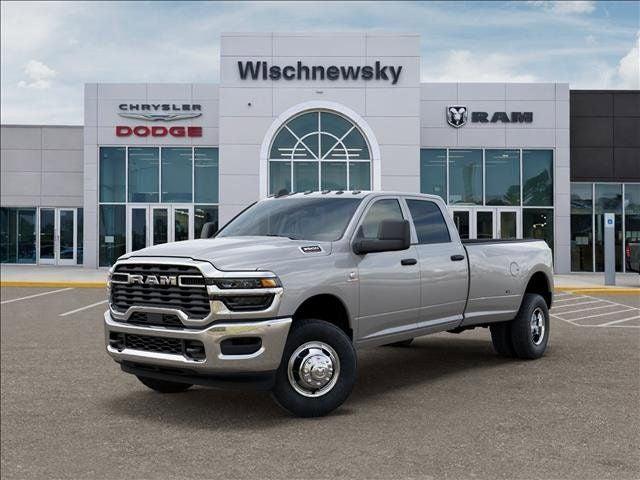 2026 RAM Ram 3500 RAM 3500 TRADESMAN CREW CAB 4X4 8 BOX